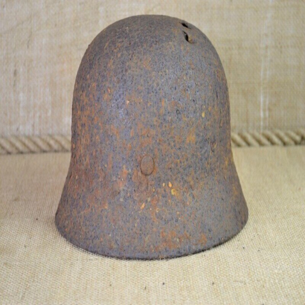 Battle damaged helmet M40 size 66